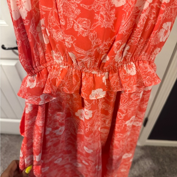 Elegant Floral Coral Jumpsuit - Picture 3 of 6